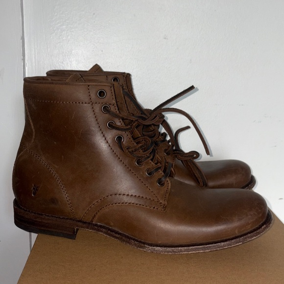 Frye Men's Tyler Leather Lace-Up Boots size 9.5D - Picture 3 of 7